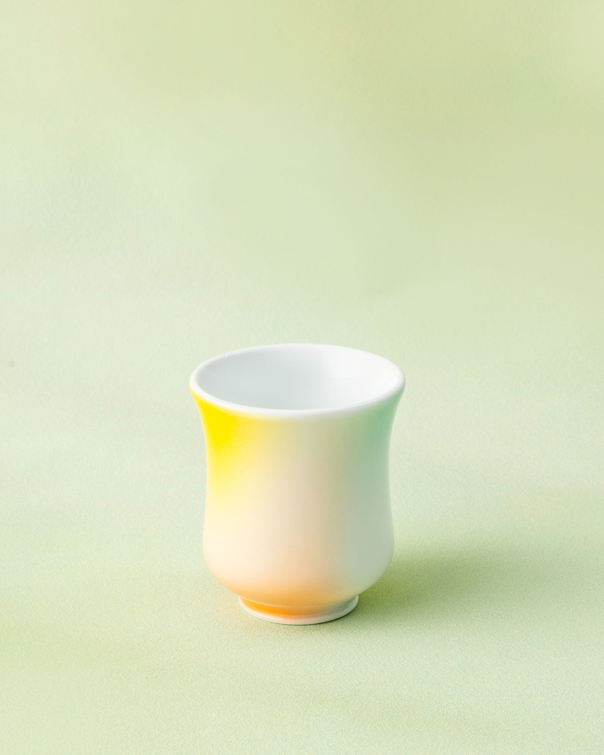 Amber Glow - Medium Sensory Cup