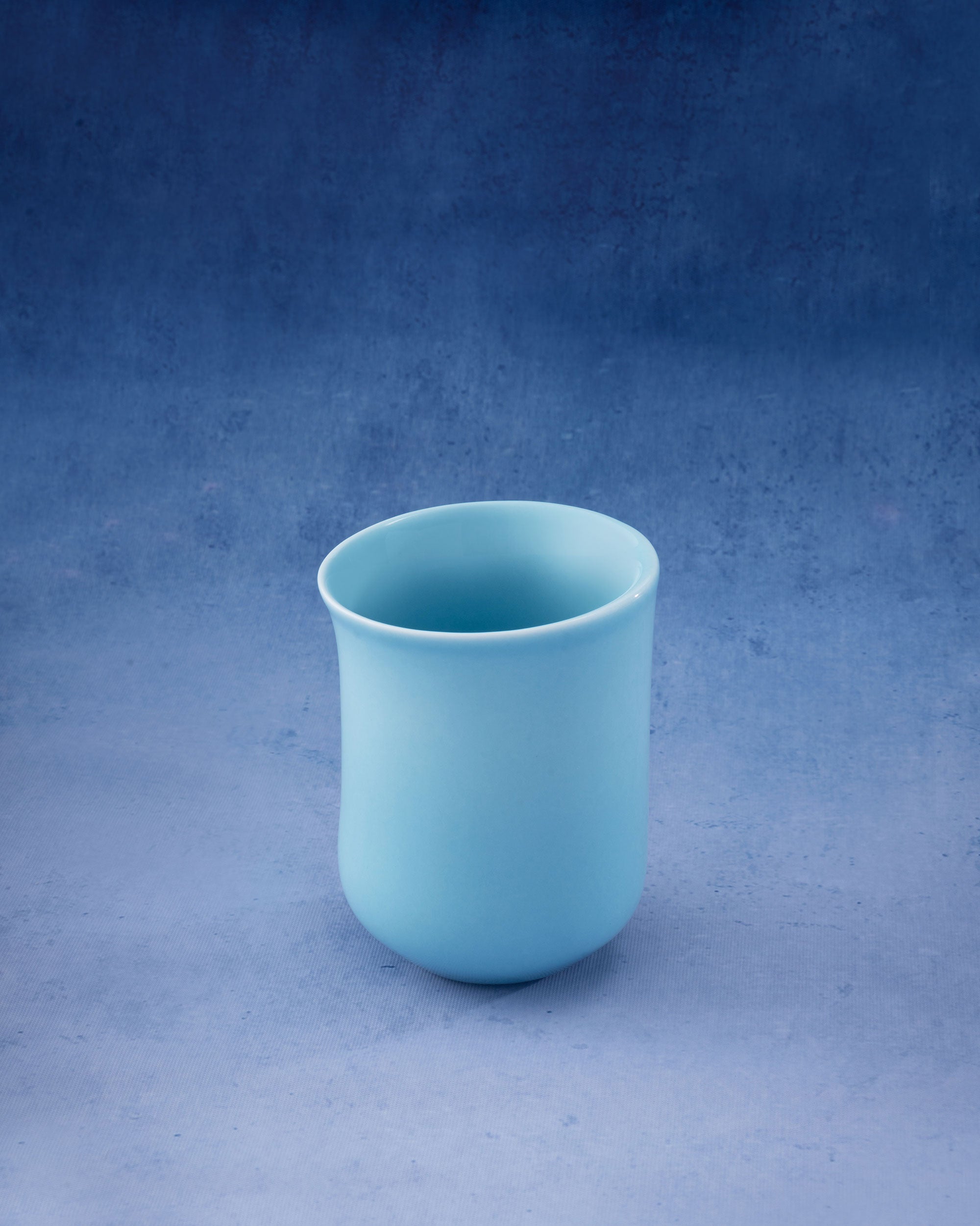 Azure Sky - Large Tilt Cup Limited Signature Edition