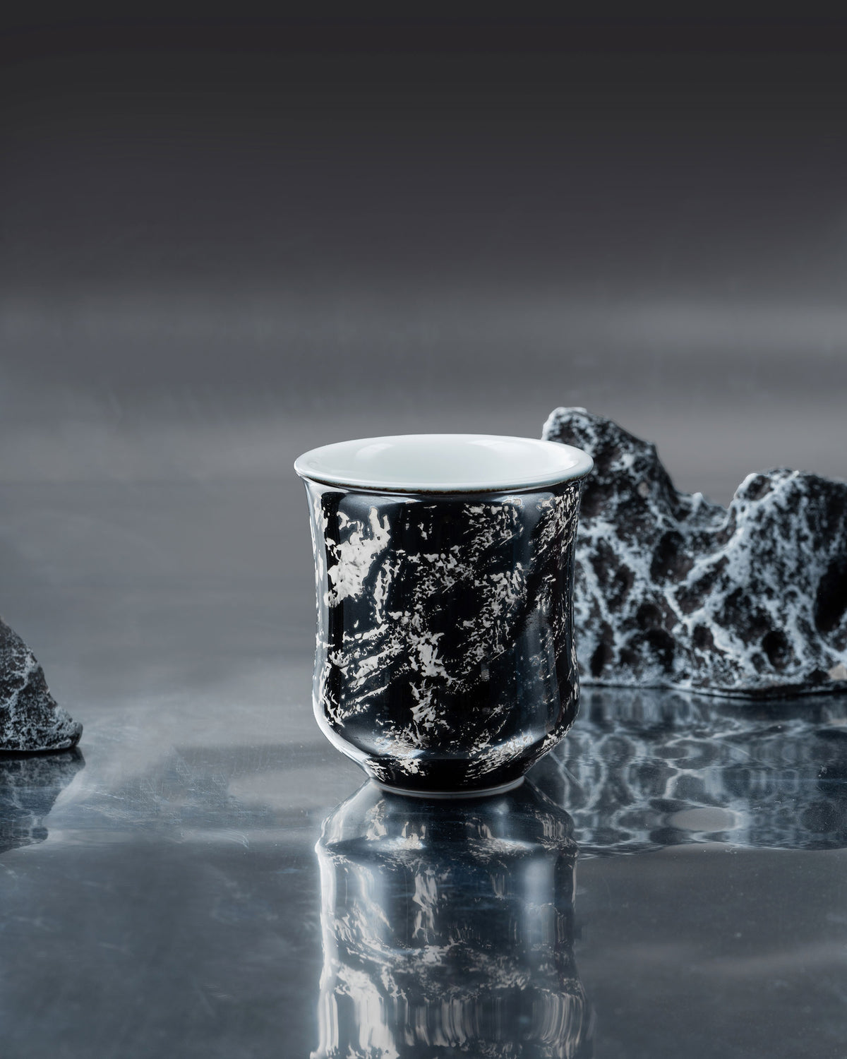 CCCLAY Liquid Silver Hand-Brushed Silver – Medium Sensory Coffee Cup
