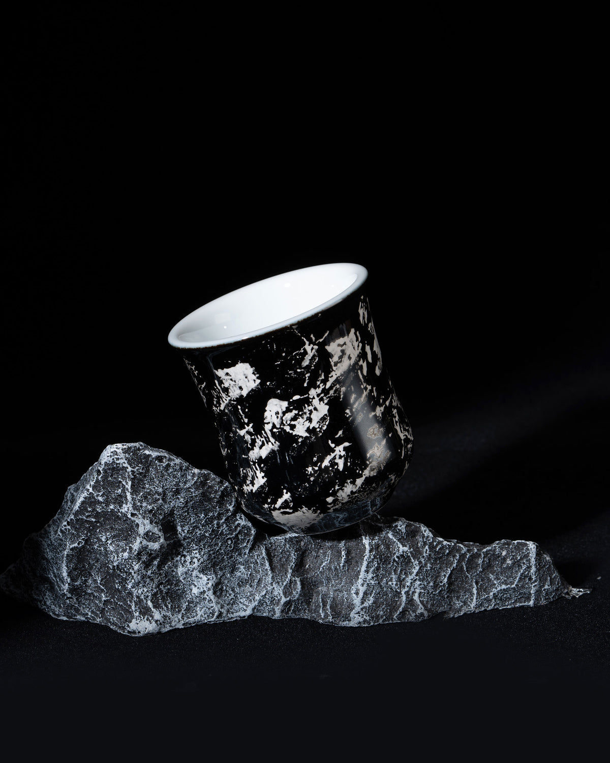 CCCLAY Liquid Silver Hand-Brushed Silver – Medium Sensory Coffee Cup