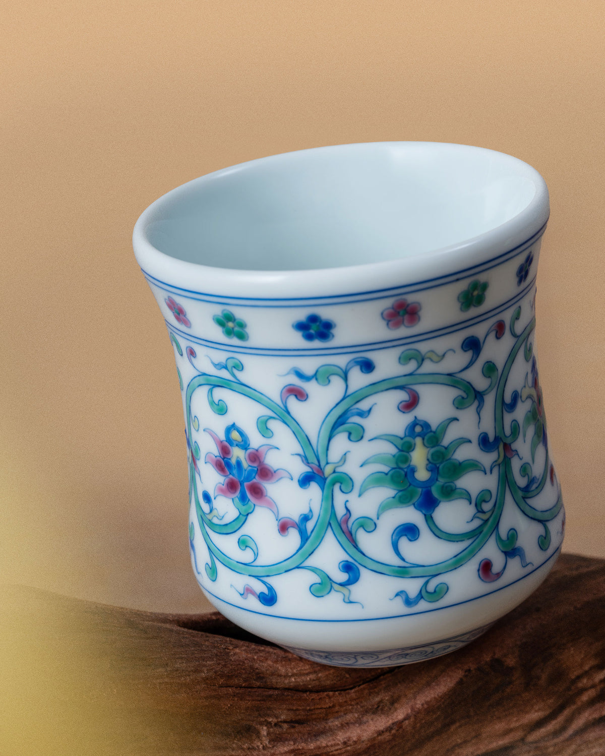 CCCLAY Spring Lotus Hand-Painted Qinghua – Medium Sensory Coffee Cup