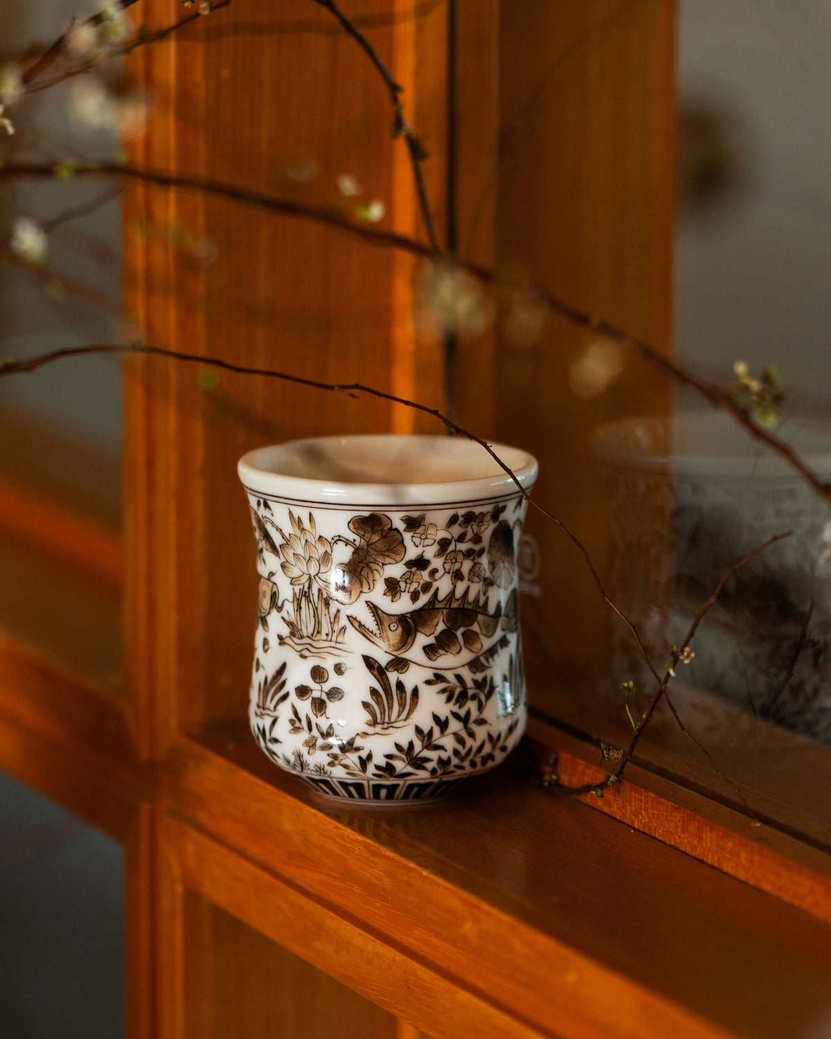 CCCLAY Yuan-Inspired Brown-Toned Qinghua – Medium Sensory Coffee Cup