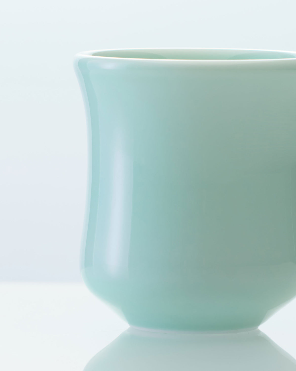 CCCLAY Soft Green 2.0 – Medium Sensory Coffee Cup
