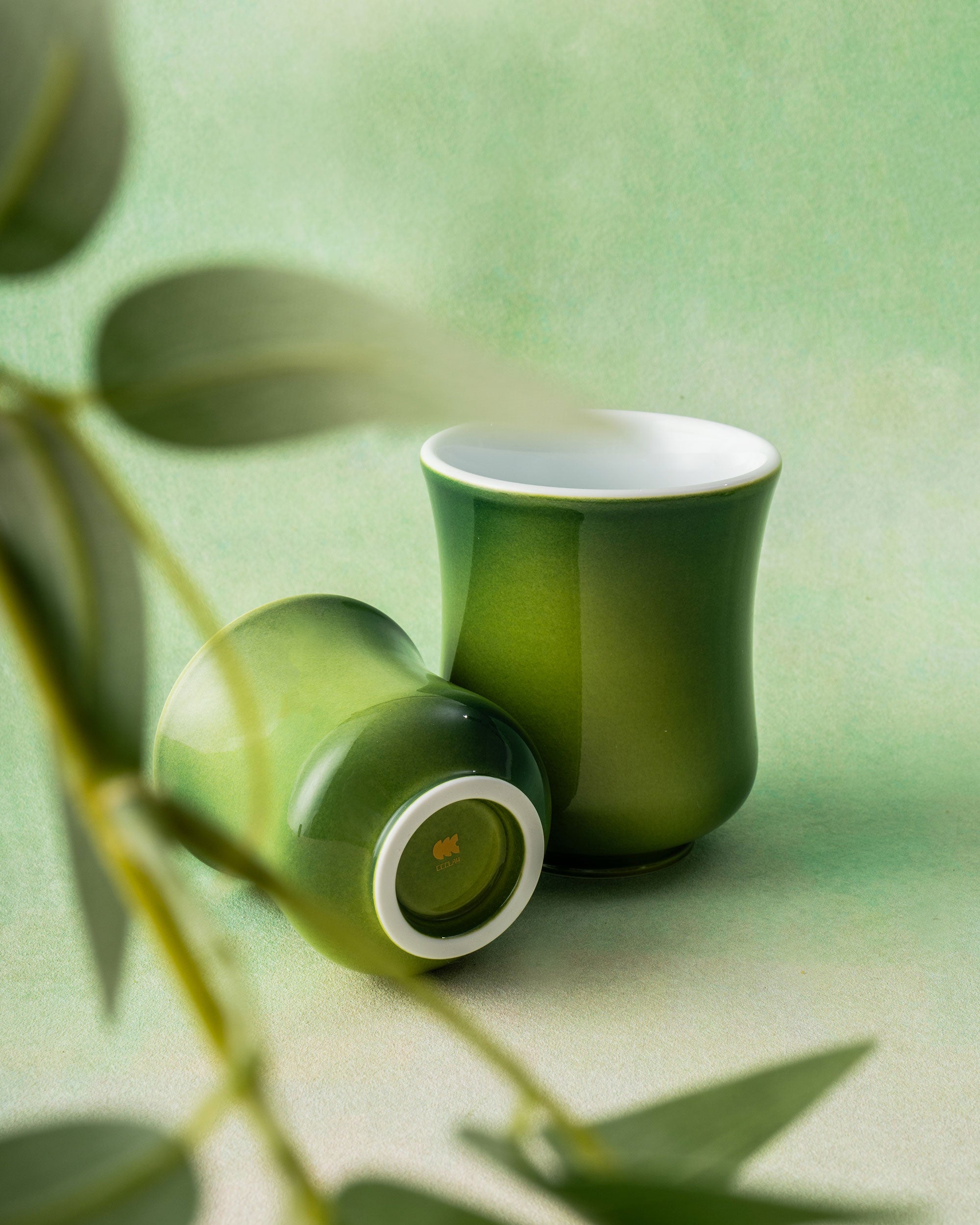 Emerald Shadow - Large Sensory Cup
