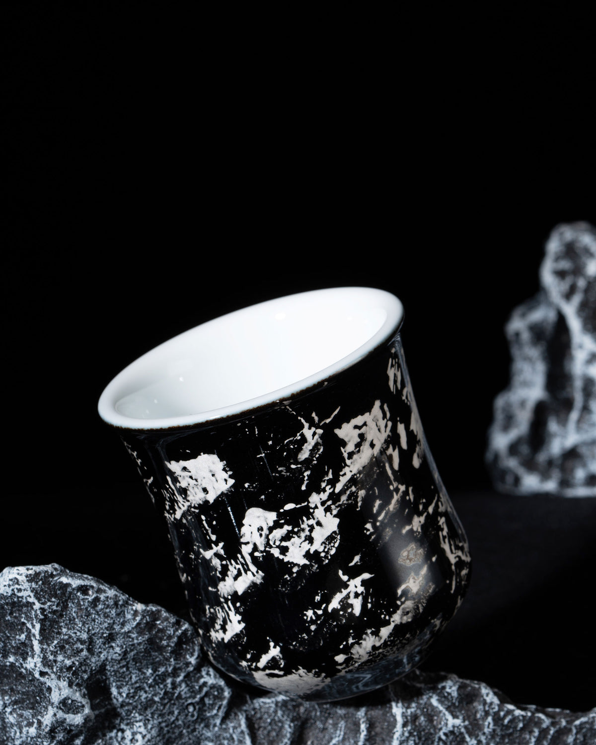 CCCLAY Liquid Silver Hand-Brushed Silver – Medium Sensory Coffee Cup