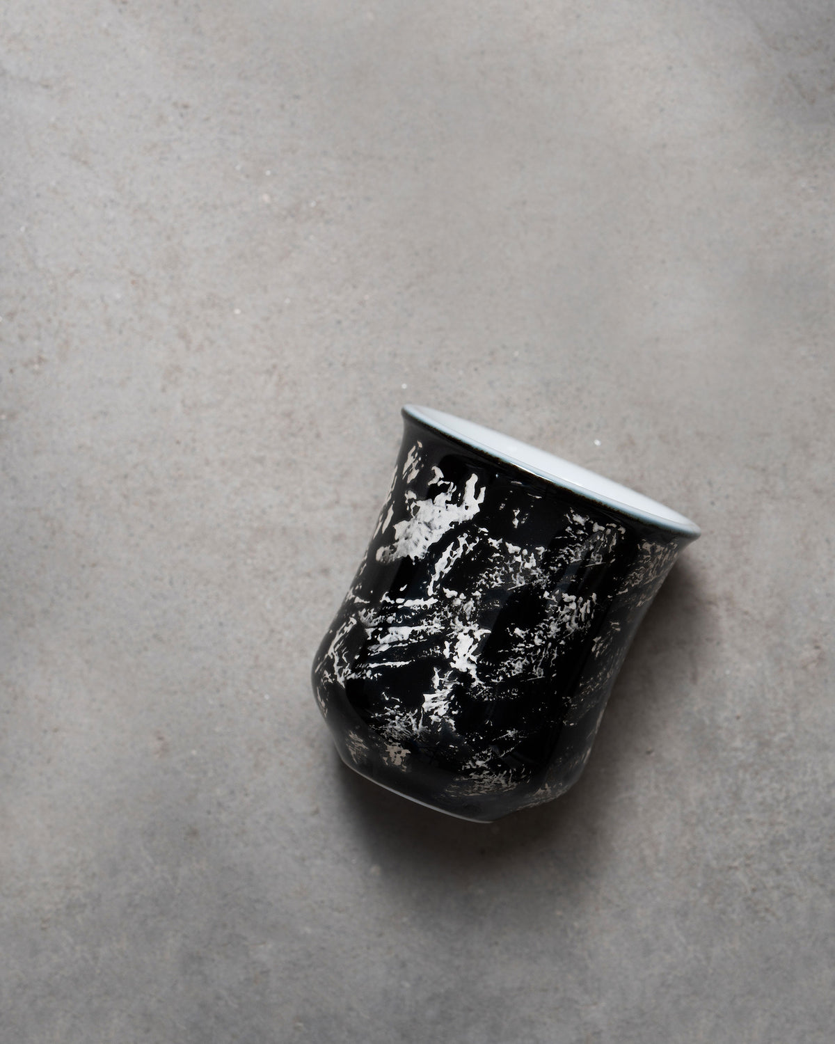 CCCLAY Liquid Silver Hand-Brushed Silver – Medium Sensory Coffee Cup