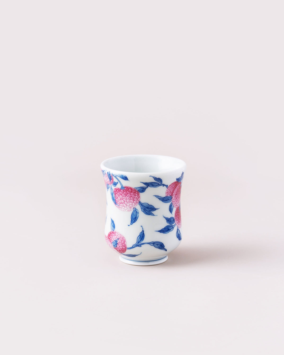 CCCLAY Lychee Blush Qinghua & Famille Rose – Medium Sensory Coffee Cup