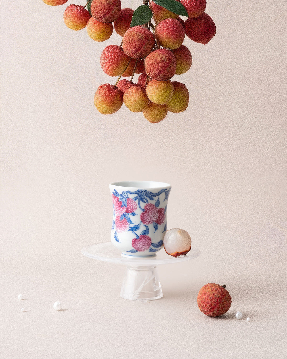 CCCLAY Lychee Blush Qinghua & Famille Rose – Medium Sensory Coffee Cup