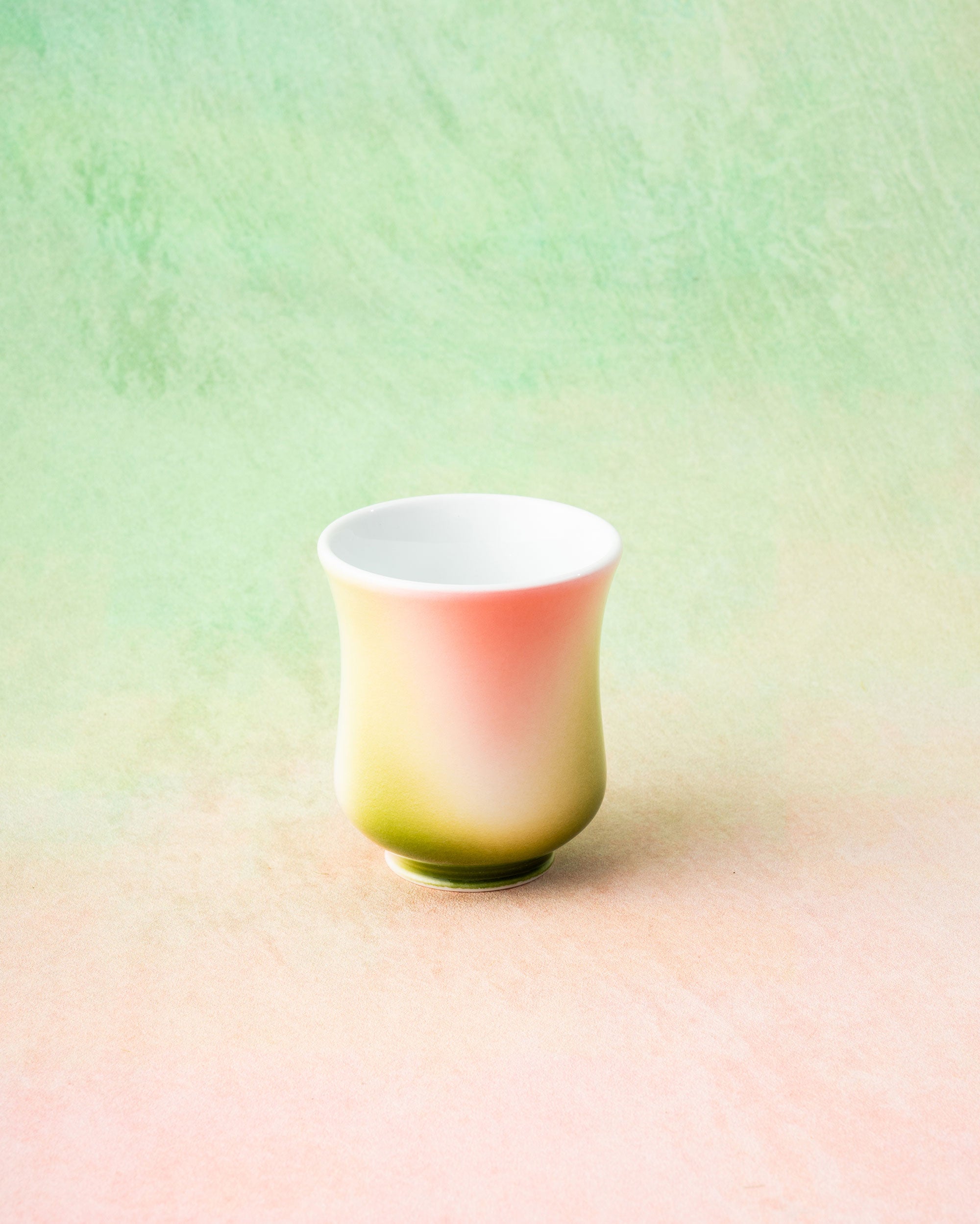 Water Lily - Medium Sensory Cup